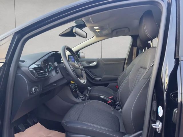 Ford Puma EcoBoost Titanium