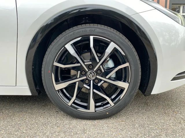 Toyota Prius Executive Plug-in