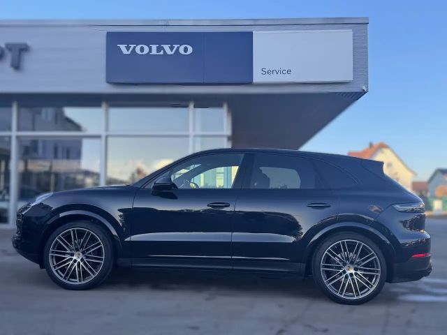 Porsche Cayenne Platinum Edition