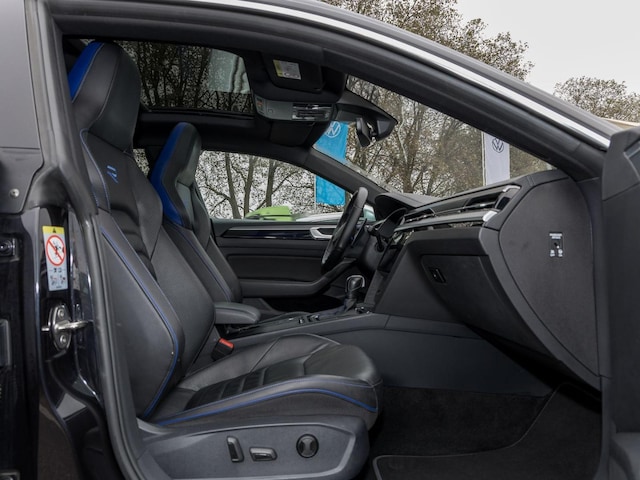 Volkswagen Arteon IQ.Drive