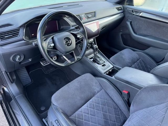 Skoda Superb Sportline iV