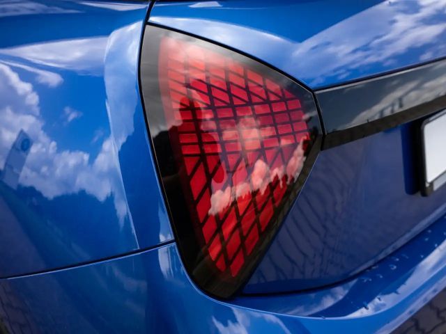 MINI Cooper E Classic Trim  Paket S. Head Up. Navi. 17 Zoll. D