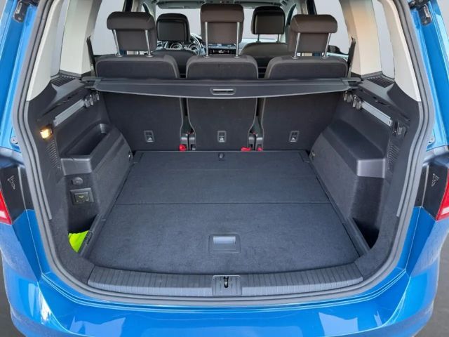 Volkswagen Touran 1.5 TSI DSG