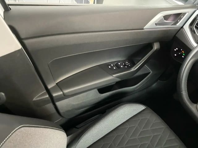 Volkswagen Polo 1.0 TSI DSG