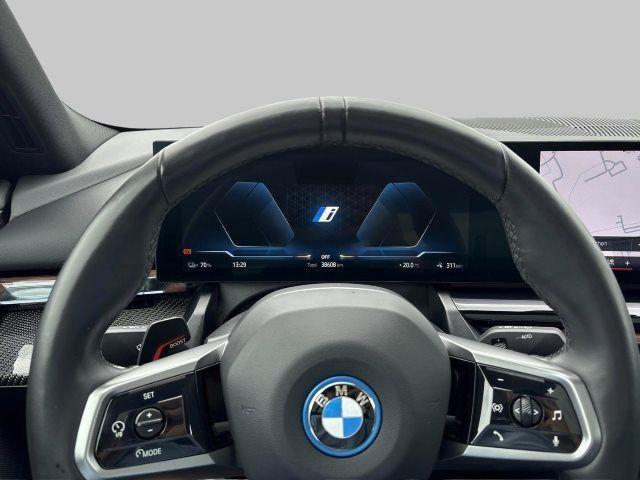 BMW i5 Sedan eDrive40