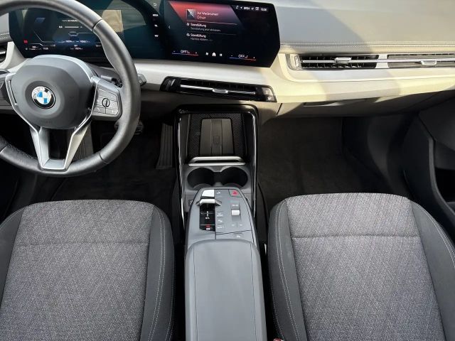 BMW 220 220i Active Tourer