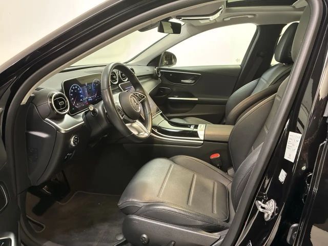 Mercedes-Benz C 220 C 220 d Sedan