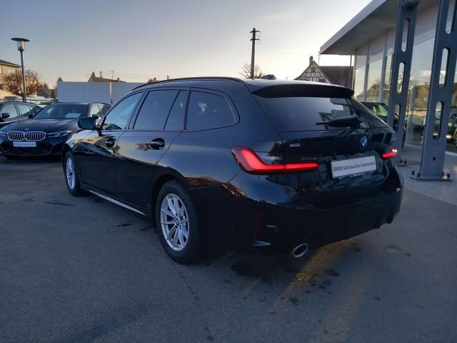 BMW 320 320d M-Sport Touring