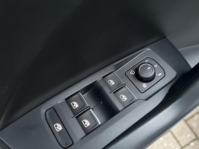 Volkswagen T-Cross 1.5 TSI DSG R-Line