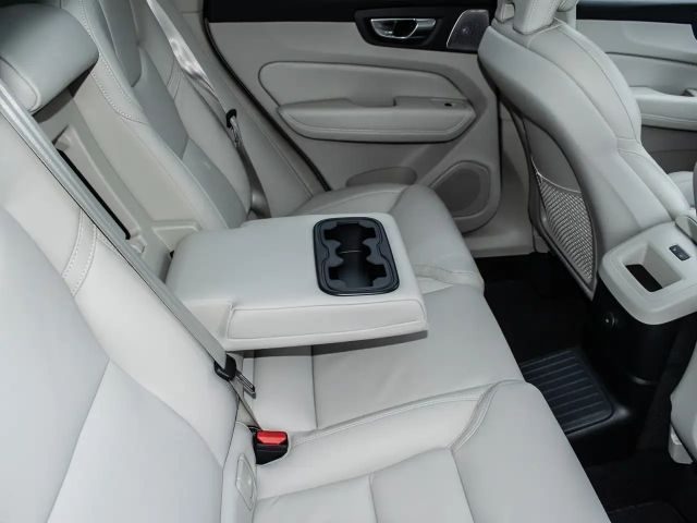 Volvo XC60 AWD Dark T8 Ultra