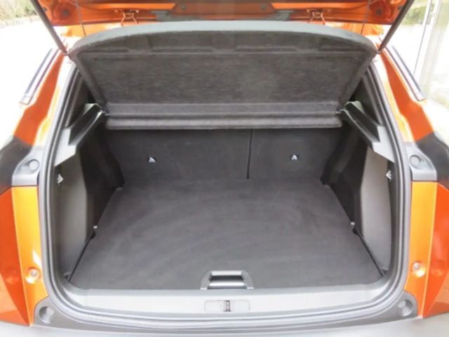 Peugeot E-2008 Active Pack