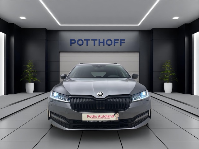 Skoda Superb 2.0 TDI Combi Sportline
