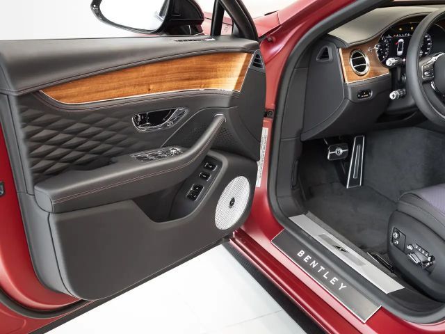 Bentley Flying Spur Hybrid