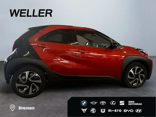 Toyota Aygo X Bi-Tone Hatchback