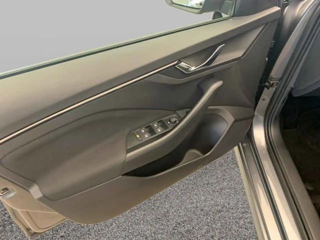 Skoda Kamiq Essence 1,0 TSI DSG *LED*GRA*PDC*SHZ*DAB*