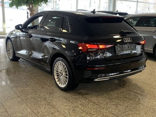 Audi A3 30 TFSI Sedan Sportback