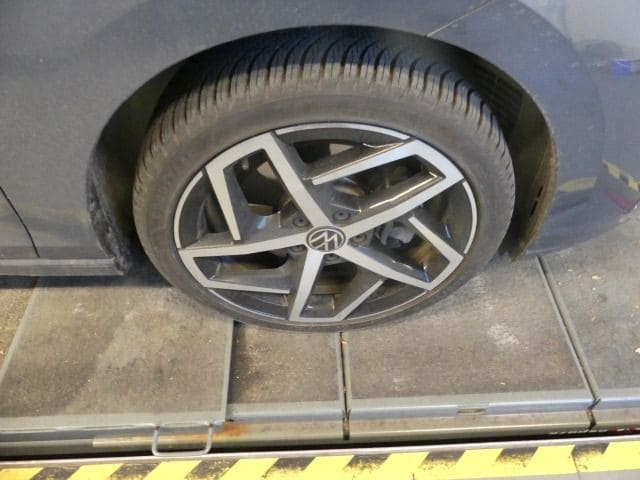 Volkswagen Golf 2.0 TSI DSG Golf VIII Style