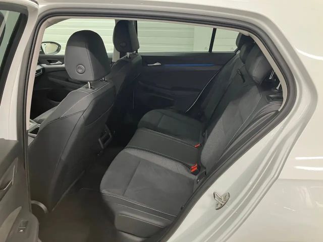 Volkswagen Golf DSG eHybrid