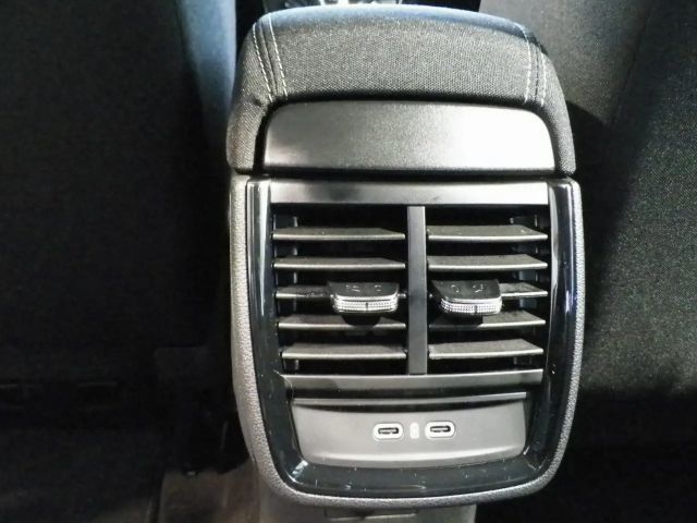 Skoda Kamiq Essence TSI