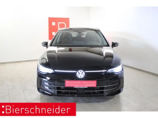 Volkswagen Golf 1.5 eTSI DSG IQ.Drive