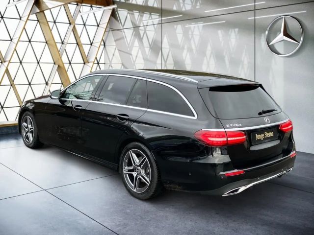 Mercedes-Benz E 220 AMG Line E 220 d Estate