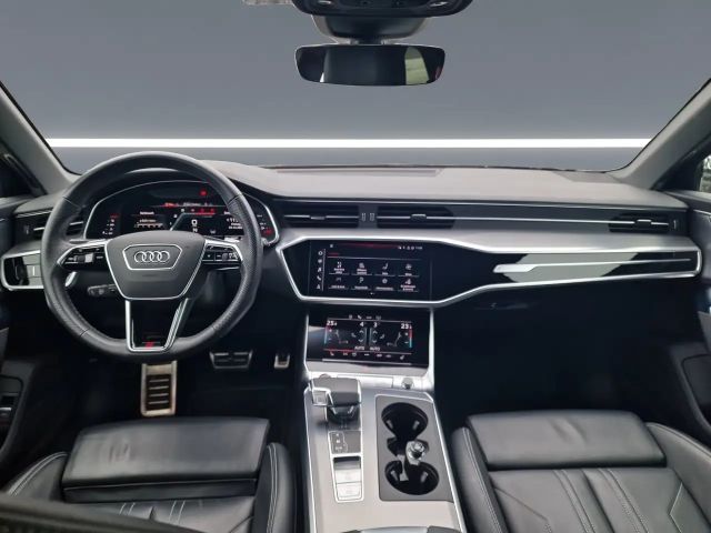 Audi S6 Avant