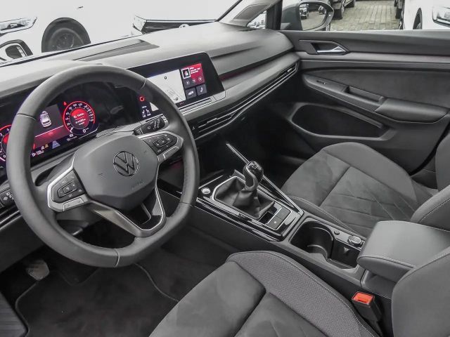 Volkswagen Golf Style