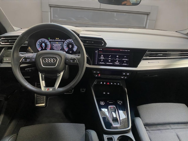 Audi A3 30 TFSI S-Line S-Tronic Sportback