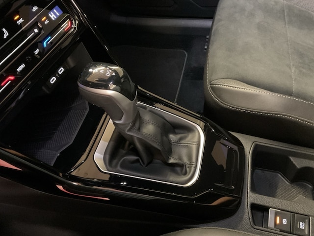 Volkswagen T-Roc 1.5 TSI DSG R-Line