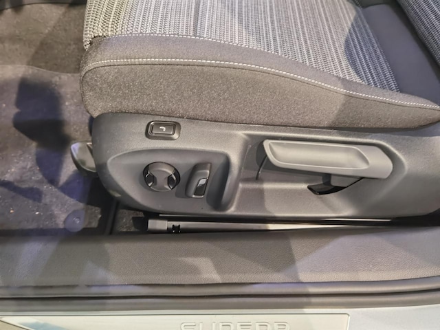 Skoda Superb 2.0 TDI Combi Selection