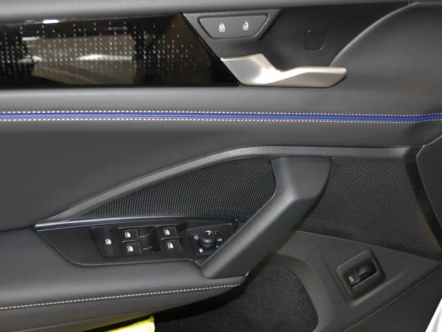 Volkswagen Tiguan 4Motion IQ.Drive R-Line