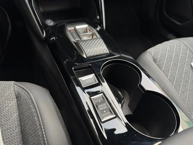 Peugeot 2008 Allure Pack EAT8 PureTech