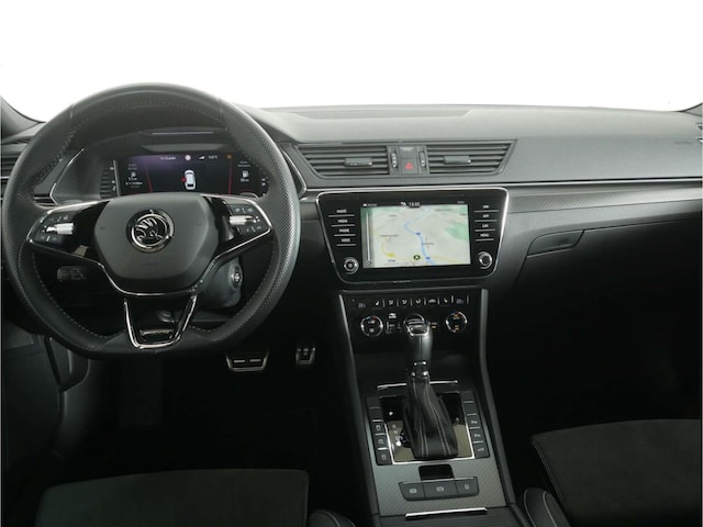 Skoda Superb 2.0 TSI Combi Sportline