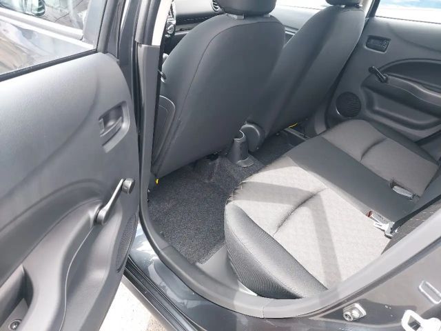 Mitsubishi Space Star MIVEC Star