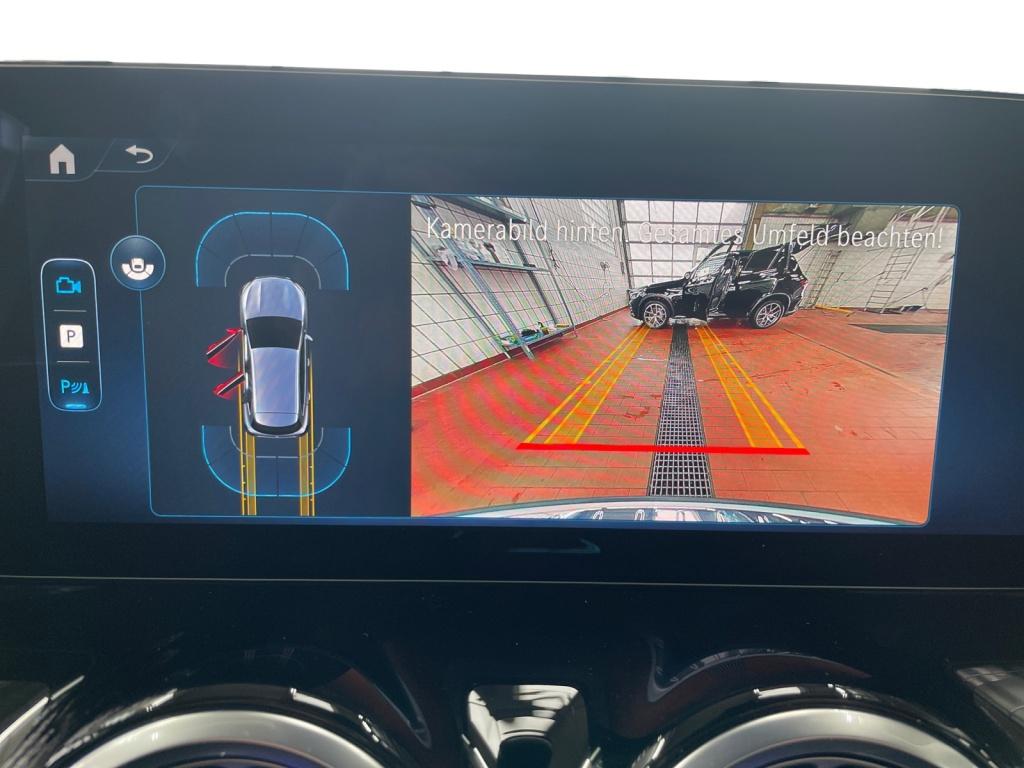 Mercedes-Benz GLA 220 4MATIC GLA 220 d Progressive