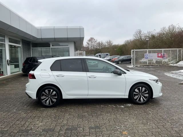 Volkswagen Golf 1.5 TSI Golf VIII