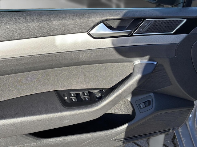 Volkswagen Passat 1.5 TSI DSG Variant