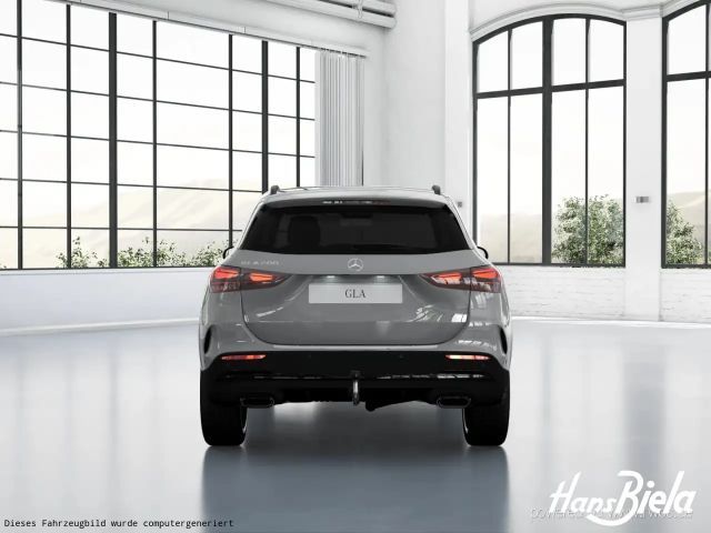 Mercedes-Benz GLA 200 AMG Line