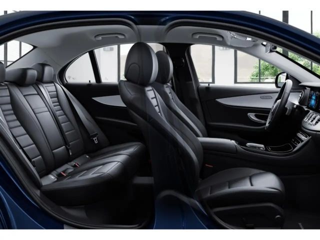 Mercedes-Benz E 220 AVANTGARDE E 220 d Sedan