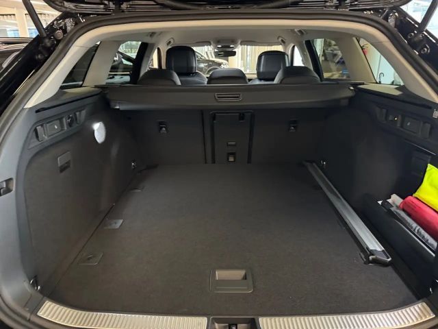 Volkswagen Passat 2.0 TDI Business DSG Variant