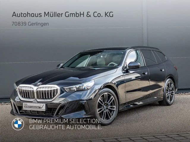 BMW 540 540d M-Sport Touring xDrive