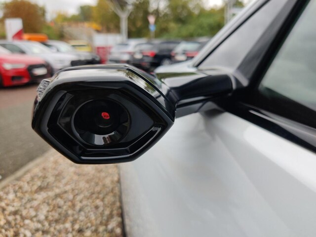 Audi A6 e-tron Avant Quattro
