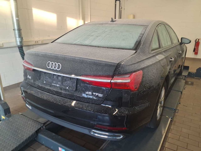 Audi A6 45 TFSI S-Tronic Sedan