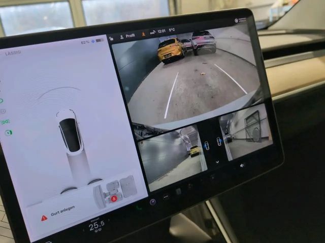 Tesla Model 3 RWD Standard Range