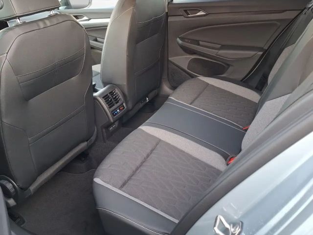 Volkswagen Golf DSG Variant