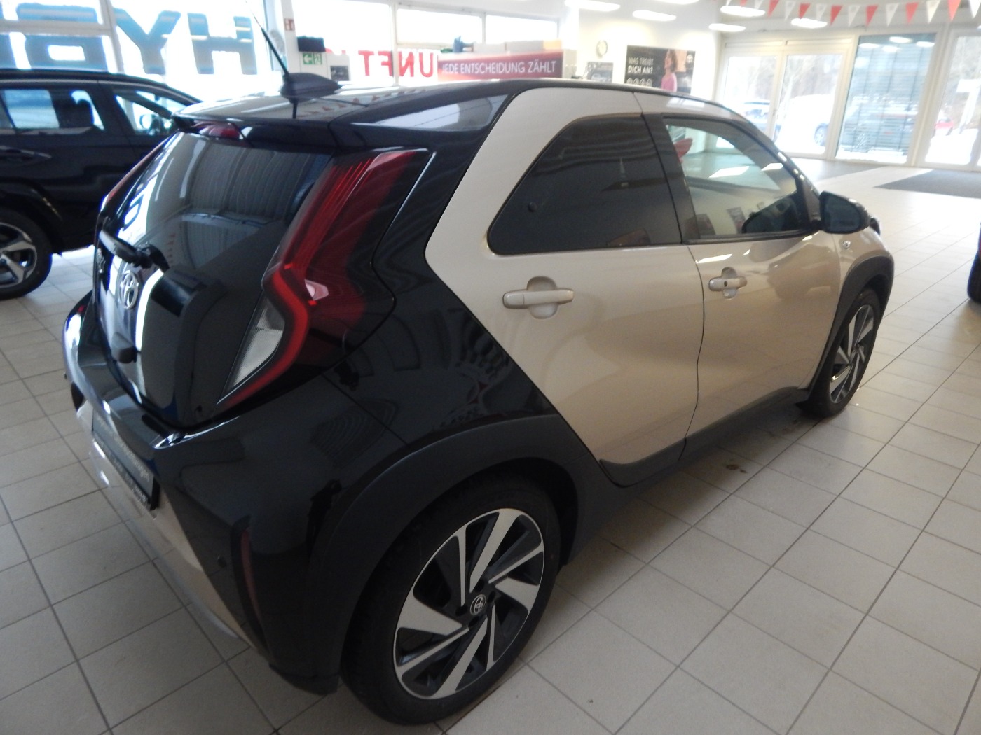 Toyota Aygo X 5-deurs Basis