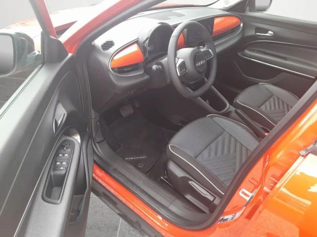 Fiat 600e HYBRID 100 6-Gang eDCT