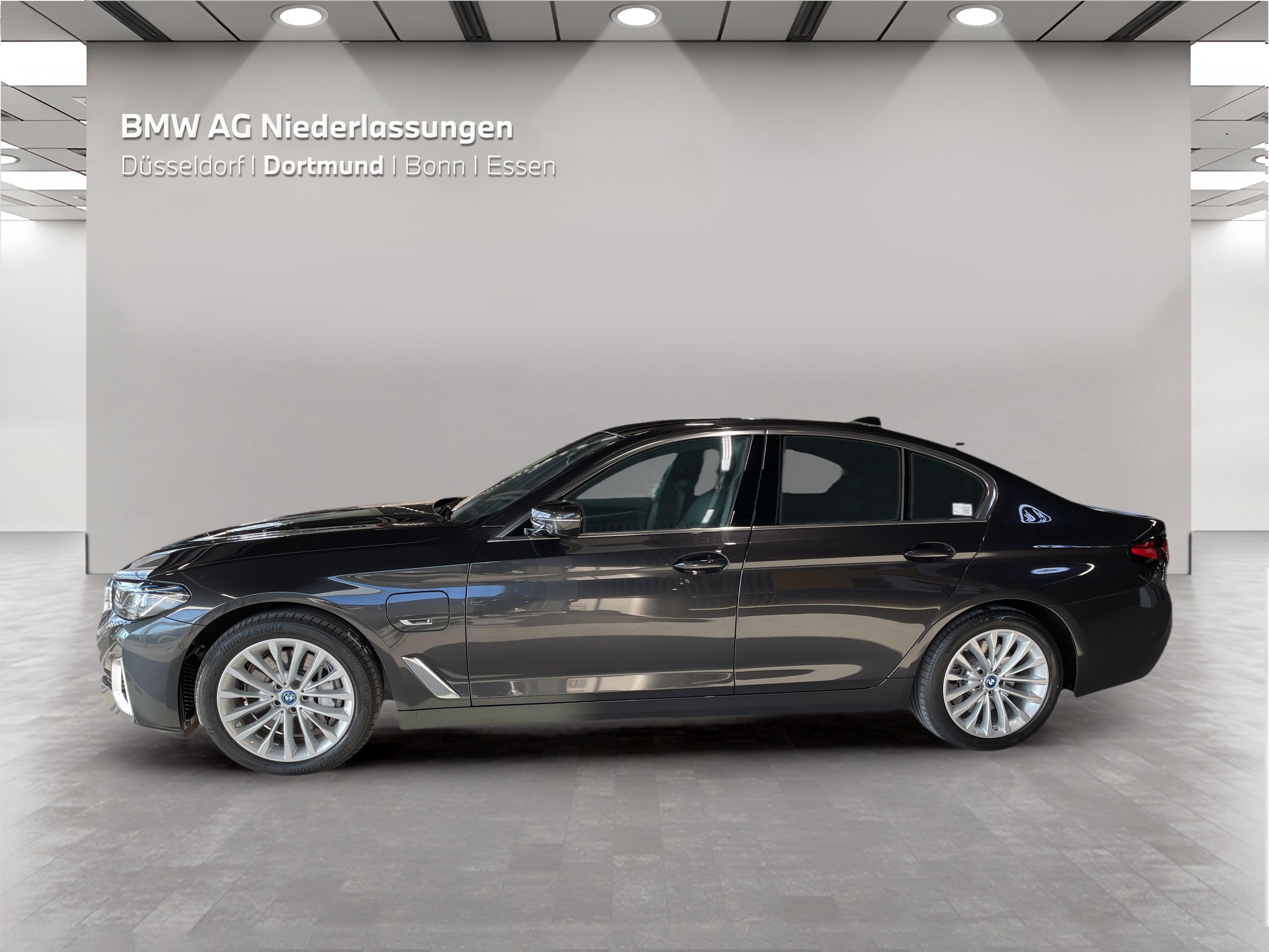 BMW 545 545e Sedan xDrive