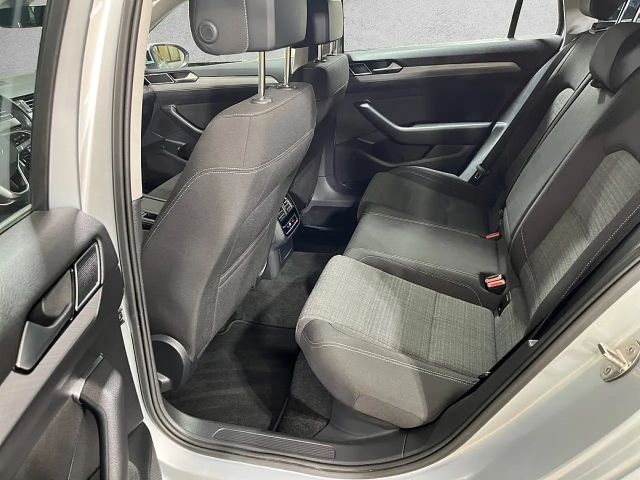Volkswagen Passat Business DSG Variant