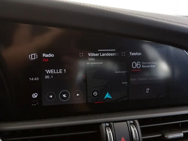 Alfa Romeo Giulia AT8 Q4